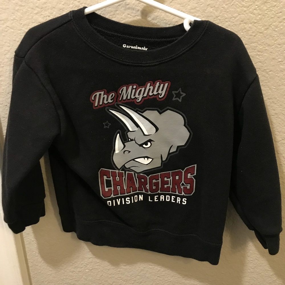 Black pullover sweater